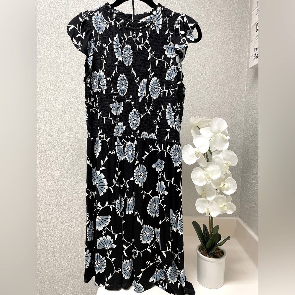Loft Floral Smocked Bodice with Ruffle Cap Sleeves Dress